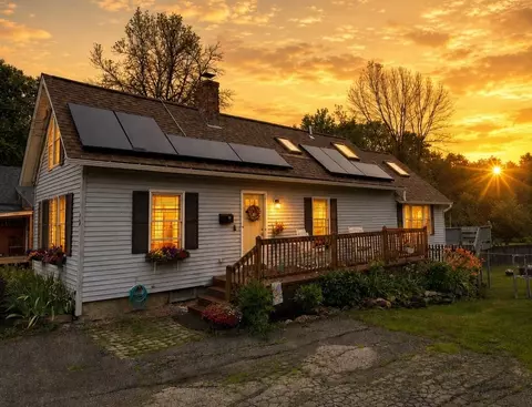 72 North St, Jaffrey, NH 03452