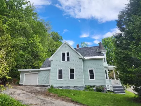 89 Denmark St, Berlin, NH 03570