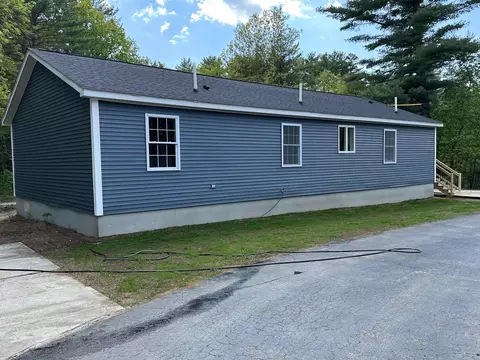 335 Depot St, Belmont, NH 03220