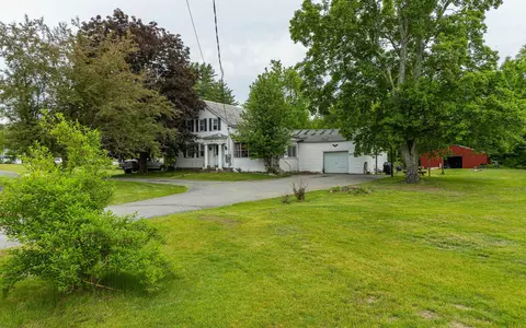 102 Goodell Ave, Swanzey, NH 03446