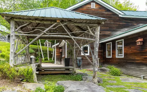 Exterior - 8 Twin Rocks Rd, Dover, VT 05356 photo 3 of 19