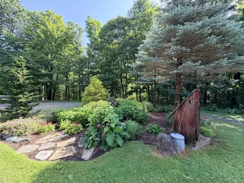 Exterior - 8 Twin Rocks Rd, Dover, VT 05356 photo 6 of 19