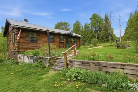 3637 Noyestar Rd, Walden, VT 05836