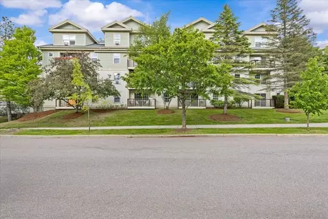 340 Hildred Dr, Burlington, VT 05401