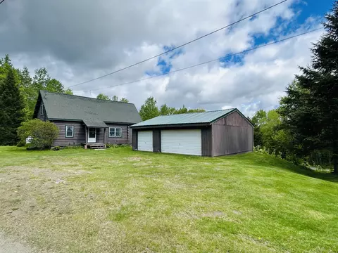 6 Femia Dr, Stewartstown, NH 03576