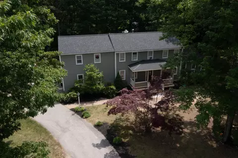 1 Jessica Ln, Derry, NH 03038