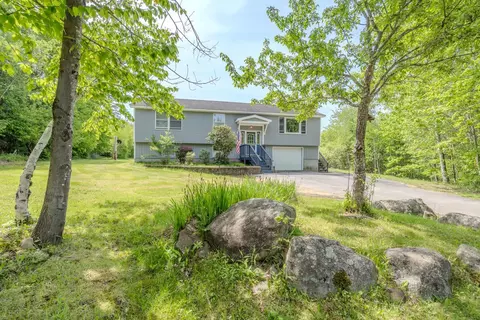 21 Nutter Cir, Barnstead, NH 03225