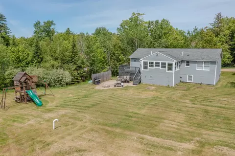 Exterior - 21 Nutter Cir, Barnstead, NH 03225 photo 13 of 17