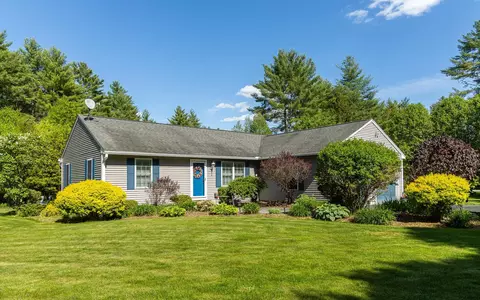 68 Katie Ln, Swanzey, NH 03446