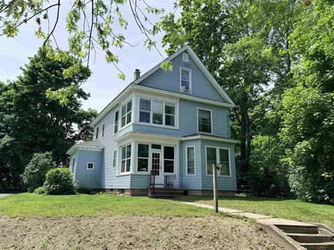 50 Oak Grove Ave, Brattleboro, VT 05301