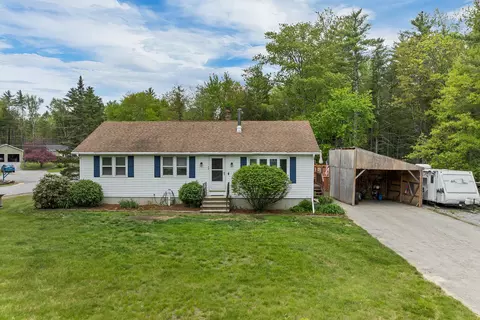 42 Cameron Dr, Pittsfield, NH 03263