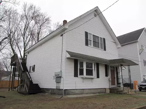 3 Mcilvin St #B, Manchester, NH 03103
