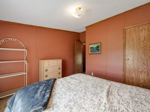 Bedroom - 669 Buttolph Rd, Shoreham, VT 05770 photo 6 of 6