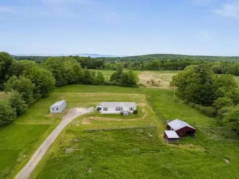 669 Buttolph Rd, Shoreham, VT 05770