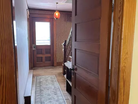 Entry Way - 88 Mill Hl, Barnet, VT 05821 photo 1 of 6