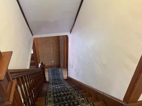 Entry Way - 88 Mill Hl, Barnet, VT 05821 photo 6 of 6
