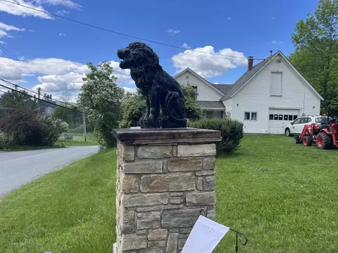 Exterior - 88 Mill Hl, Barnet, VT 05821 photo 1 of 10