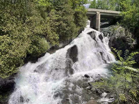 88 Mill Hl, Barnet, VT 05821