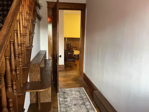 Entry Way - 88 Mill Hl, Barnet, VT 05821 photo 2 of 8