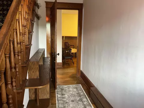 Entry Way - 88 Mill Hl, Barnet, VT 05821 photo 2 of 6