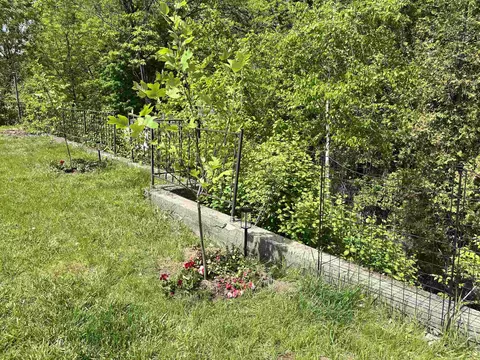 Exterior - 88 Mill Hl, Barnet, VT 05821 photo 10 of 10
