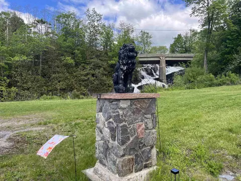 Exterior - 88 Mill Hl, Barnet, VT 05821 photo 2 of 10