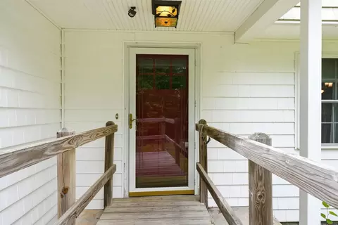 Exterior - 17 Rolling Ridge Rd, Windham, NH 03087 photo 3 of 13