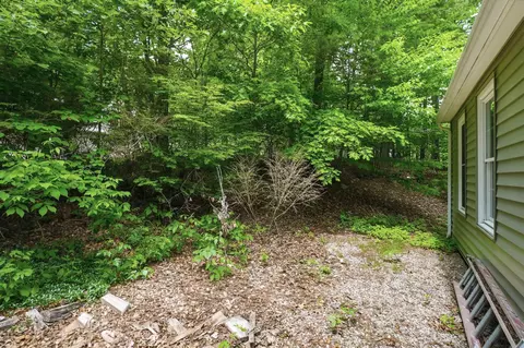 Exterior - 17 Rolling Ridge Rd, Windham, NH 03087 photo 8 of 13