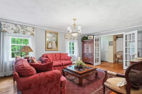 Living - 17 Rolling Ridge Rd, Windham, NH 03087 photo 2 of 5