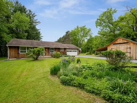 1457 Sand Rd, Ferrisburgh, VT 05456