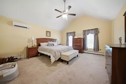 Bedroom - 13 Stirling Ave, Hooksett, NH 03106 photo 4 of 8