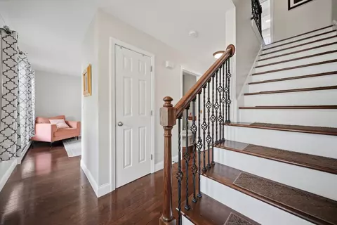 Entry Way - 13 Stirling Ave, Hooksett, NH 03106 photo 4 of 10