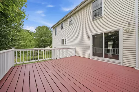 Exterior - 13 Stirling Ave, Hooksett, NH 03106 photo 5 of 6