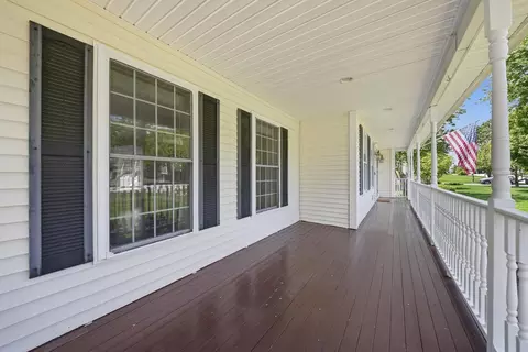 Exterior - 13 Stirling Ave, Hooksett, NH 03106 photo 4 of 6