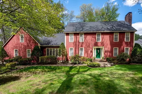 14 Winding Brook Dr, Stratham, NH 03885
