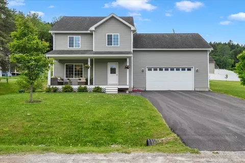 162 Middle Rd, Waterbury, VT 05676
