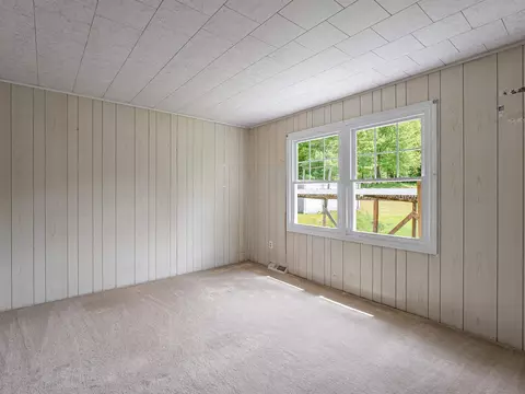 Bedroom - 174 Biddie Knob Rd, Hubbardton, VT 05735 photo 3 of 4