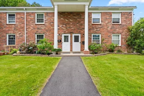 425 Dorset St #10, South Burlington, VT 05403
