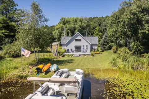 558 Burr Pond Rd, Sudbury, VT 05733