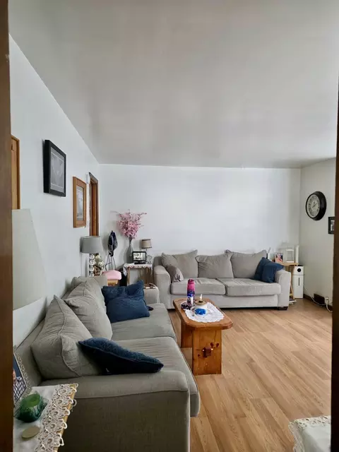 8 Mount St, Barre, VT 05641 photo 5