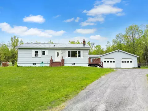 367 River Rd, Beecher Falls, VT 05902