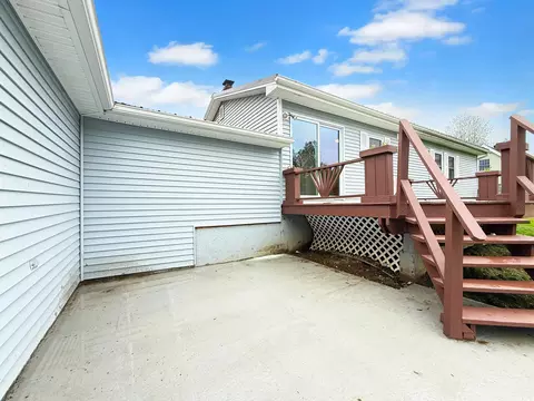 Exterior - 367 River Rd, Beecher Falls, VT 05902 photo 3 of 11