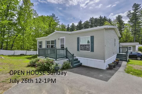 7 Pearl Ct, Merrimack, NH 03054