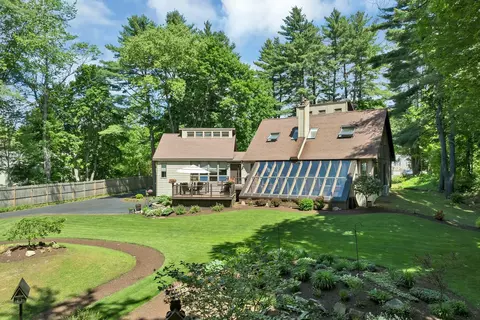 101 Woodland Ave, Gilford, NH 03249