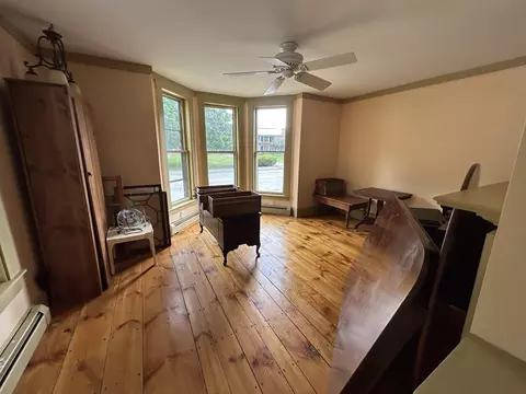 Living - 27 Linden St, Exeter, NH 03833 photo 1 of 2