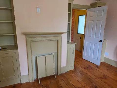 Bedroom - 27 Linden St, Exeter, NH 03833 photo 1 of 5