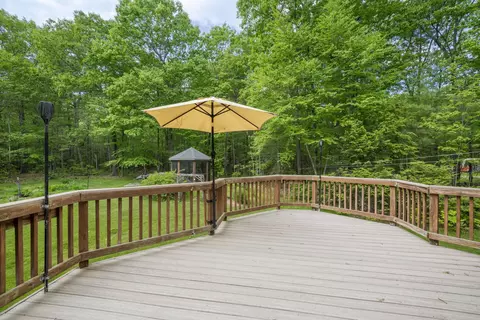 Exterior - 141 Mitchell Rd, Nottingham, NH 03290 photo 7 of 19