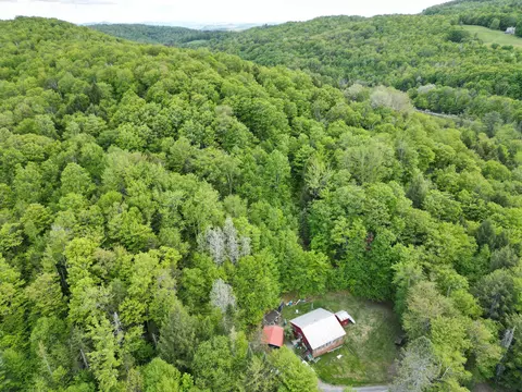 4823 Swamp Rd, Newbury, VT 05051