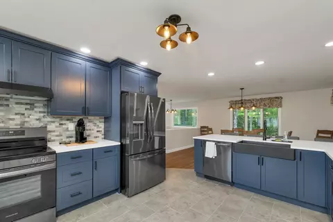 Kitchen - 105 Nichols Rd, Ossipee, NH 03814 photo 2 of 6