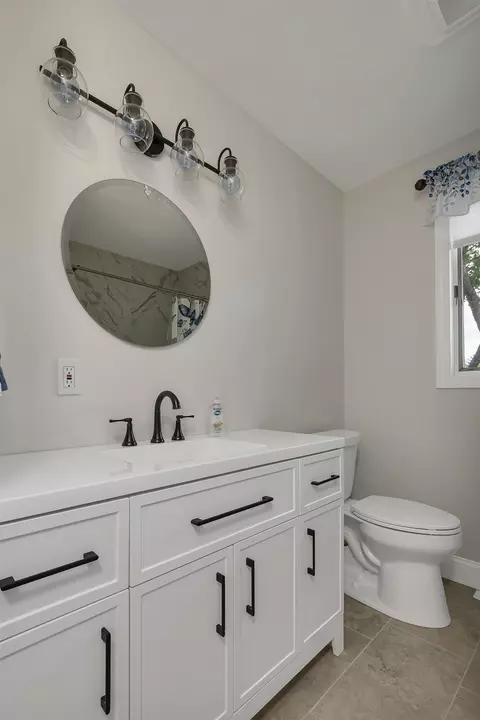 Bath - 105 Nichols Rd, Ossipee, NH 03814 photo 1 of 3
